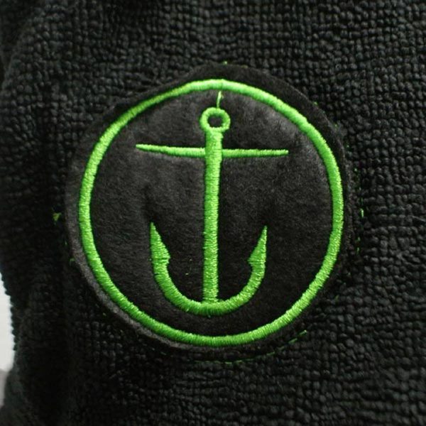 Black Captain Fin Changing Robe Adult Green Logo